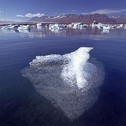 Spitze des Eisberges · © Rainer Elpel